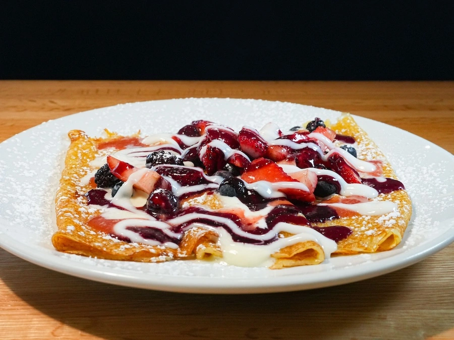 BERRY BLISS CREPES