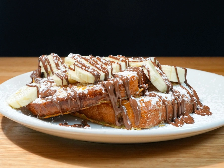 BANANA NUTELLA FRENCH TOAST