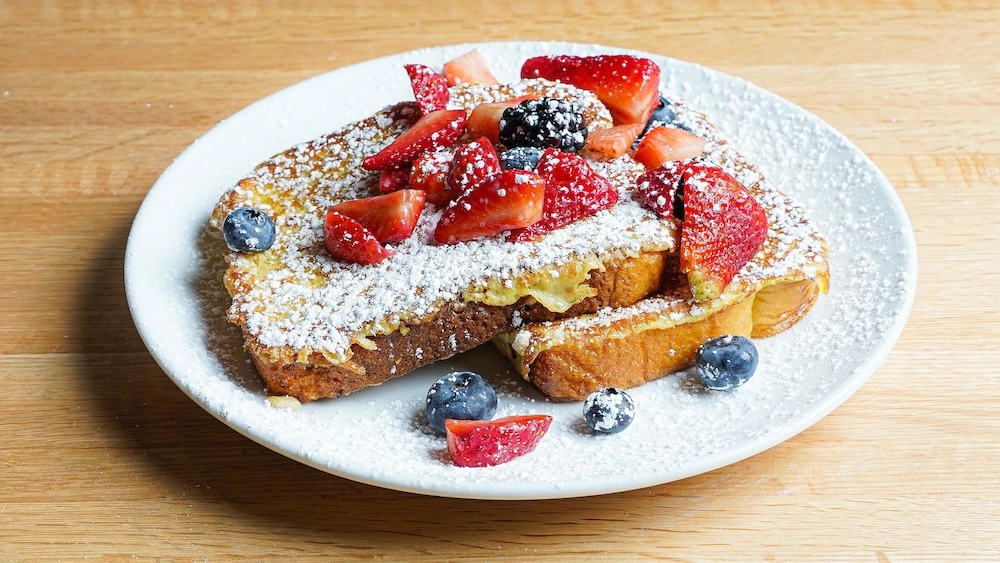FRESH BERRY FRENCH TOAST