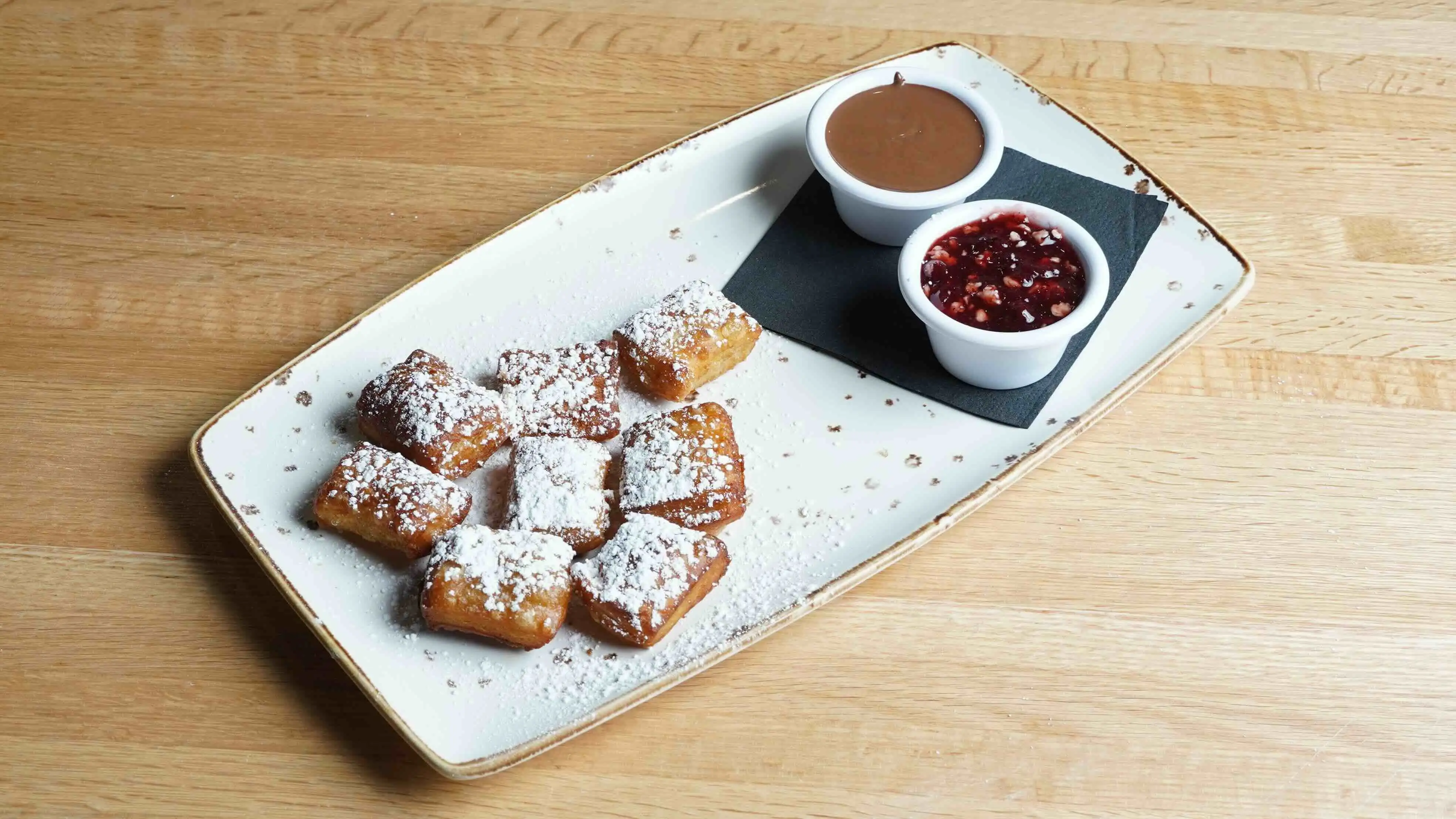 CROISSANT BEIGNETS