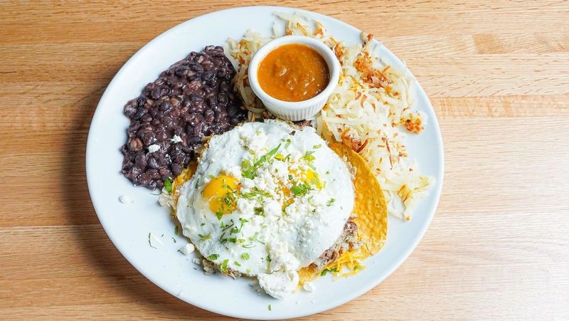 HUEVOS RANCHEROS